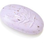 Ovis-Seife oval Lavendel Relief 10 x 5,5 cm 110g