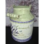 Lavendel Milchkanne – Gartendekoration aus Metall