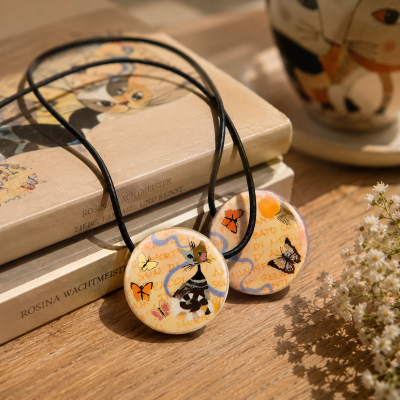 Kette Giorni di sole Rosina Wachtmeister Kette Halskette mit Porzellan Amulett - Giorni di sole – Bild 1
